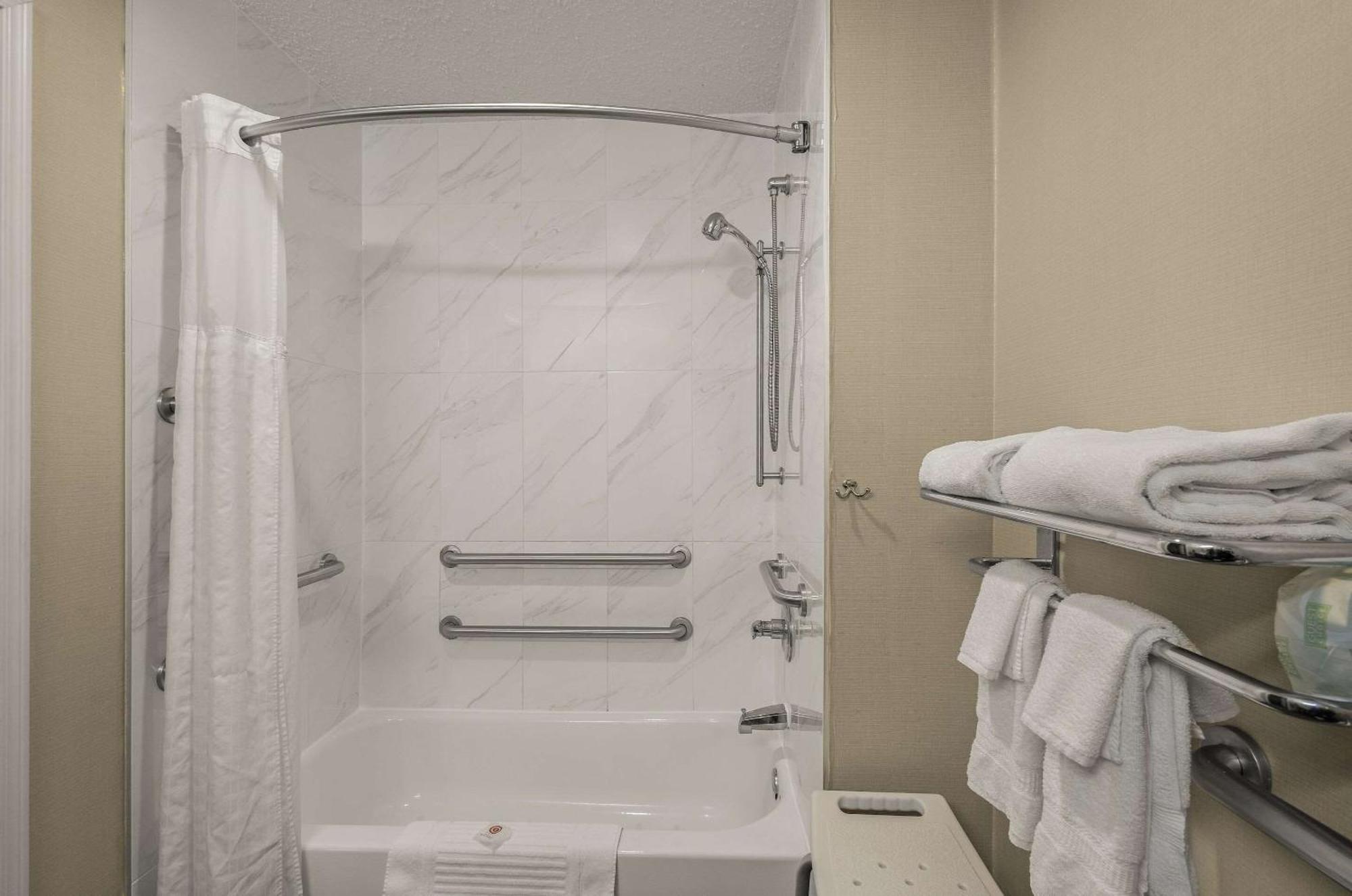 Gasthof Comfort Near Ouabache State Park 2*